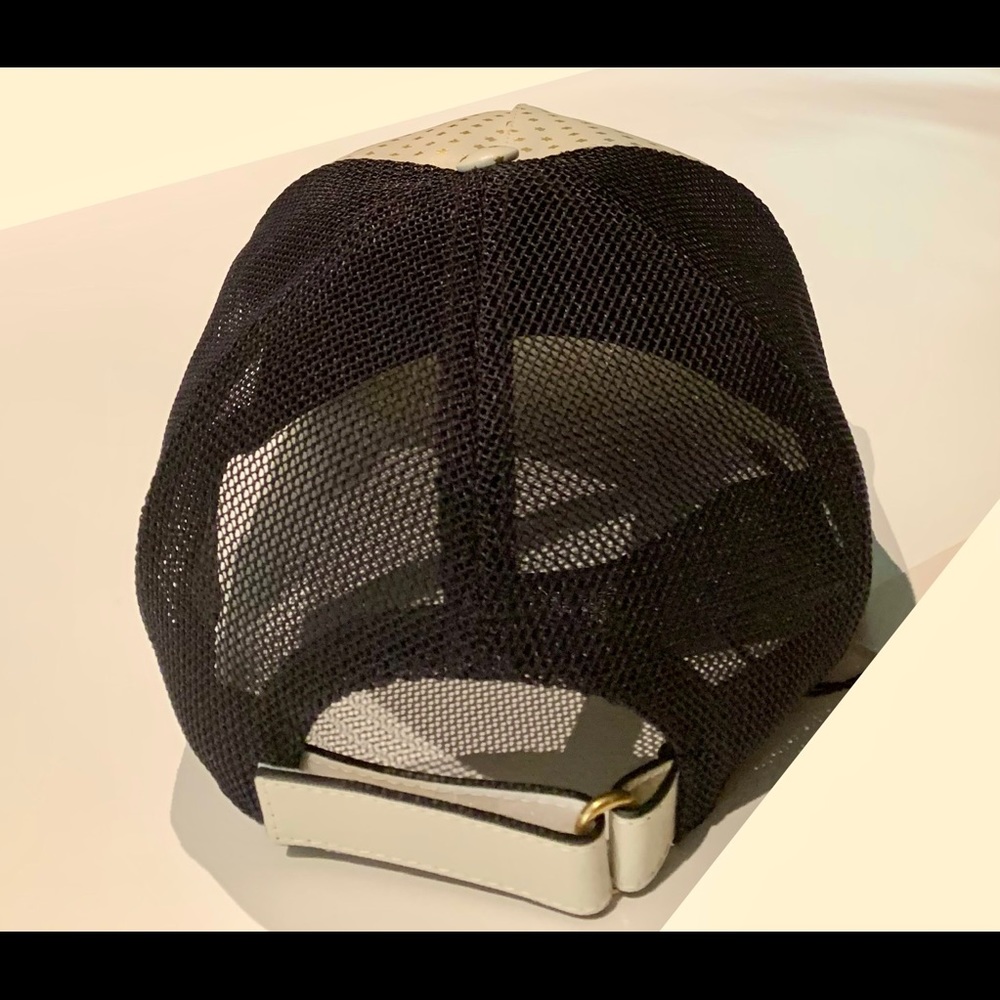 Gucci X SEGA GUCCY Gold Stars White Baseball Hat Size L 58cm NWT - Picture 7 of 12